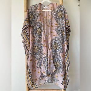 Woven Heart Sheer Pink Geometric Pattern Kimono Ruana One Size